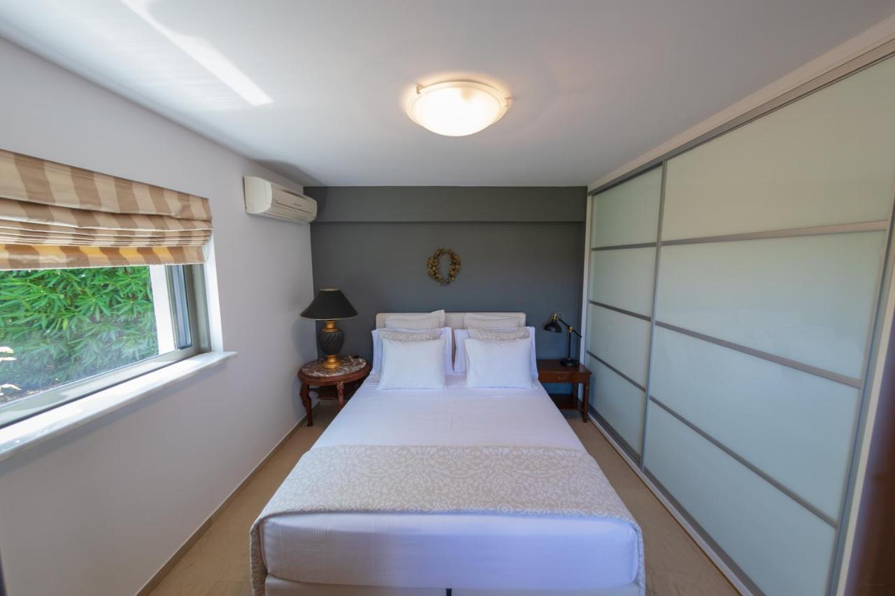Villa Waves - Agios Nikolaos Anavyssos Eksteriør billede